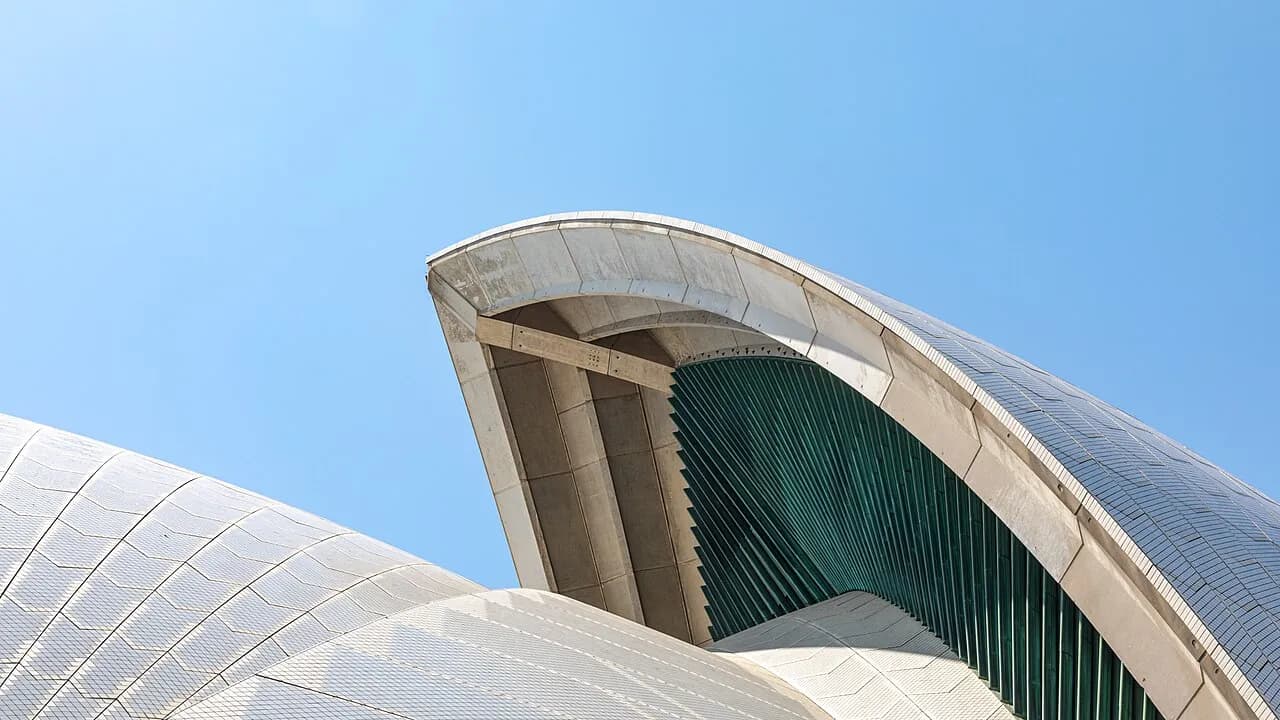 Sydney Opera House, et af verdens mest ikoniske bygninger, beliggende i Sydney, Australien.