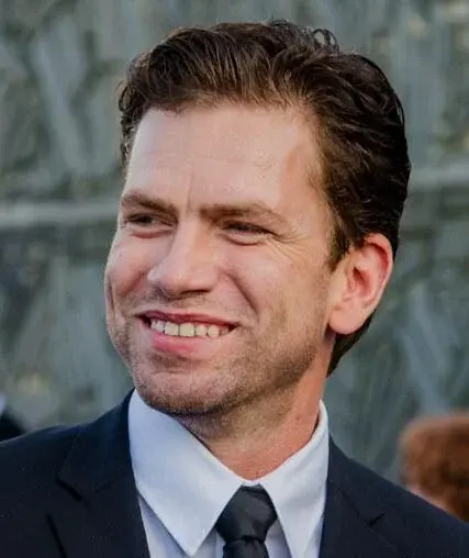 Nikolaj Lie Kaas at Zinemaldia (cropped).jpg