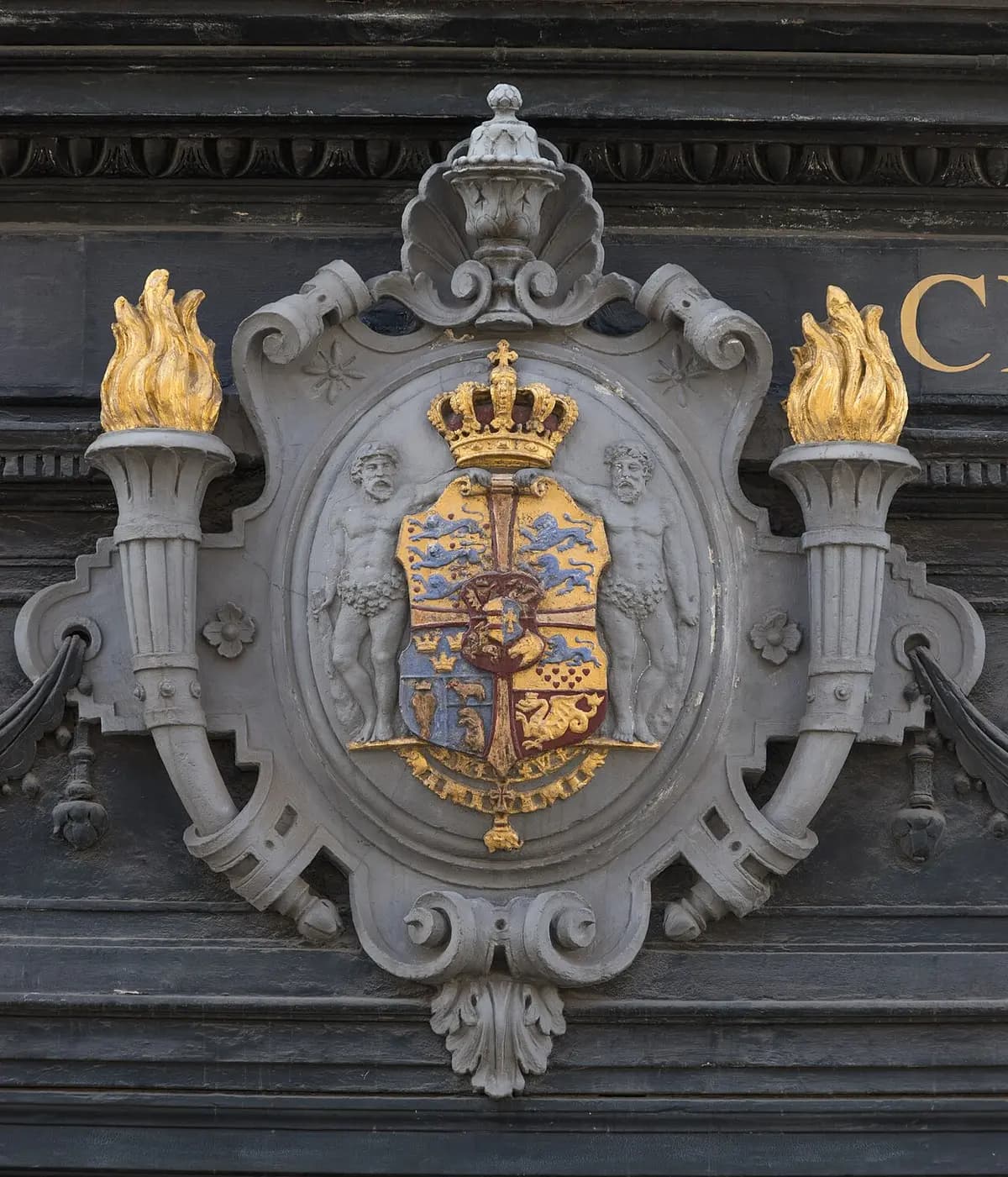 Relief Royal coats of arms Denmark Copenhagen.jpg