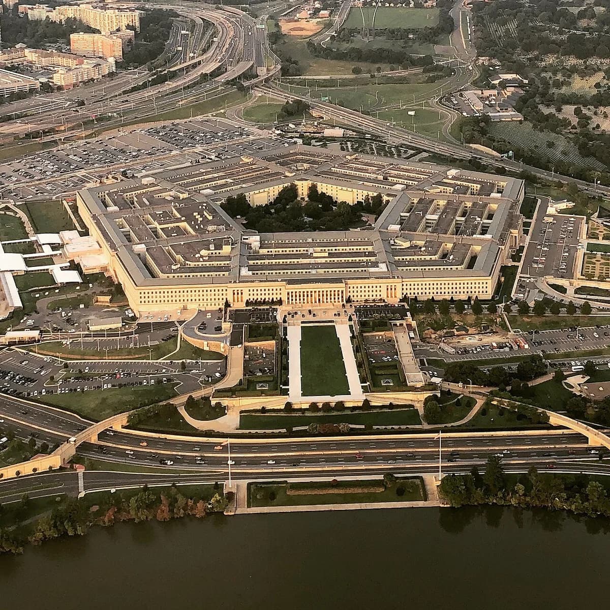Aerial view of the Pentagon from an airplane.