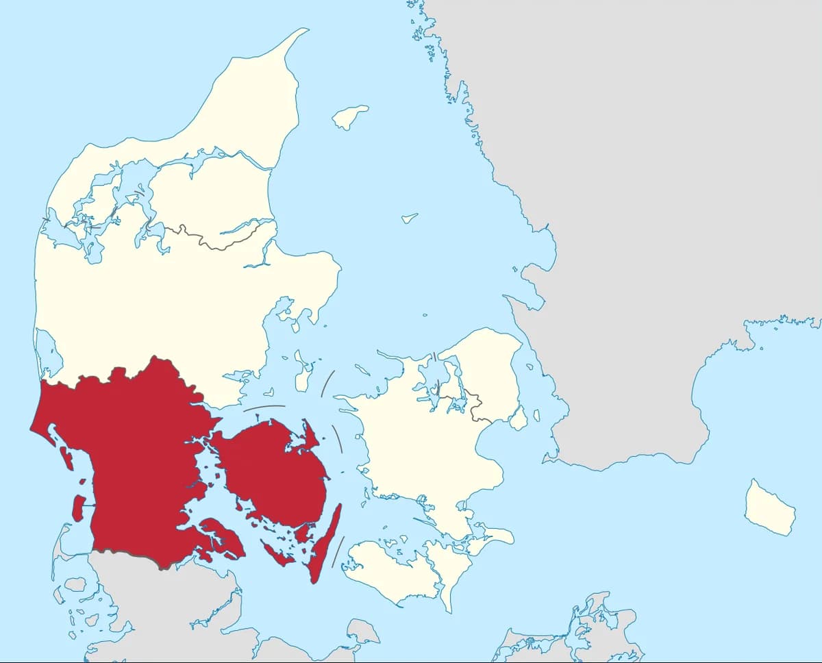 Map of Denmark with Southern Denmark region highlighted in red