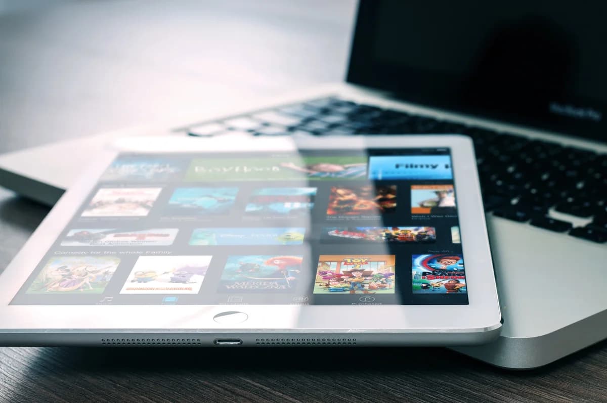 Streamingtjenester på Laptop