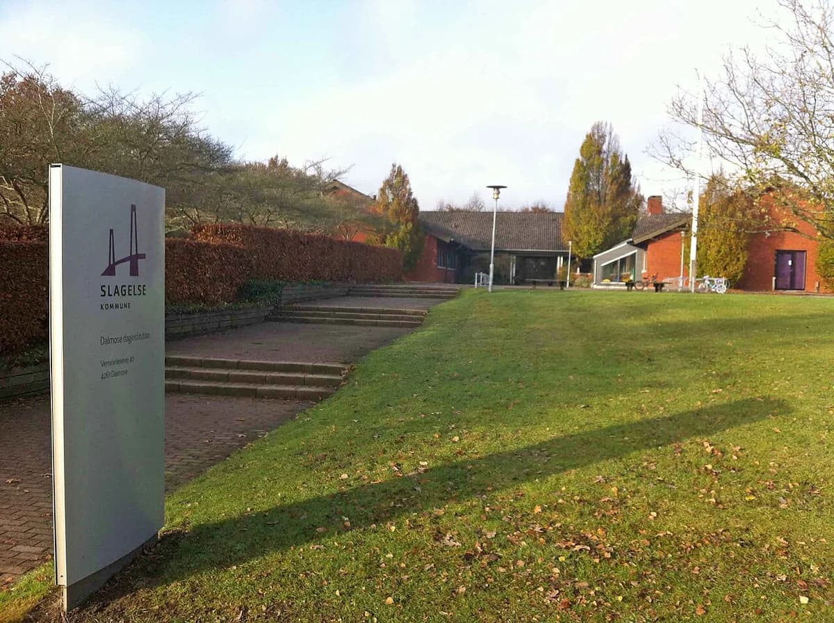 Dalmose Daycare Center building and sign in Slagelse