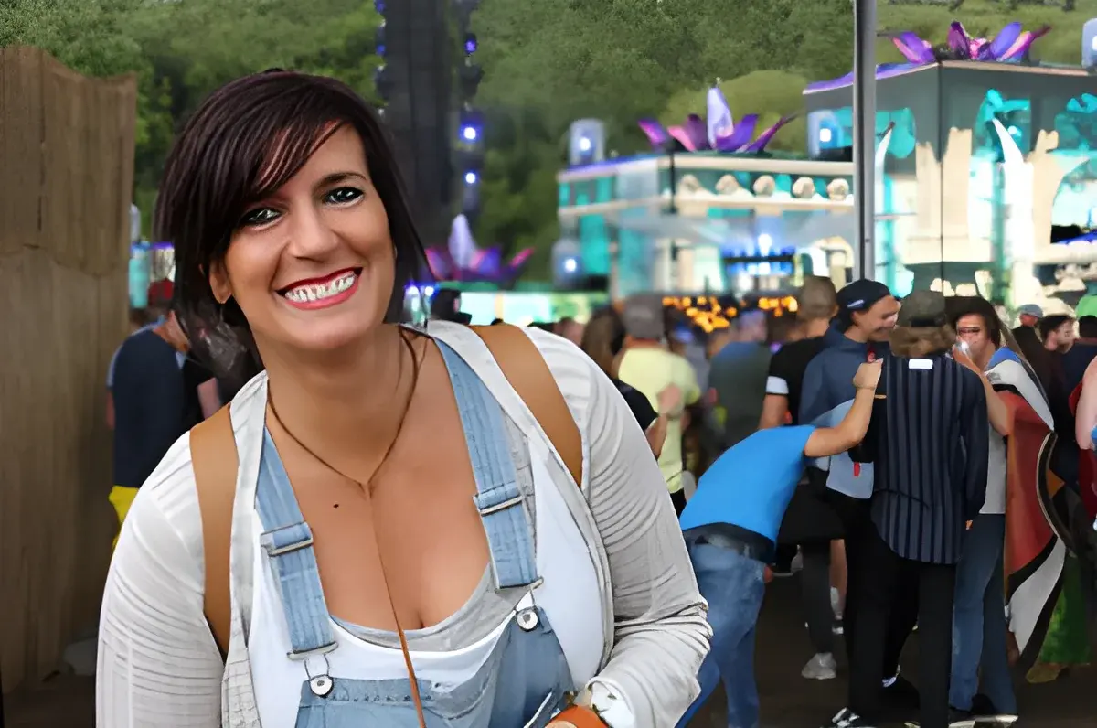 Kvinde på festival